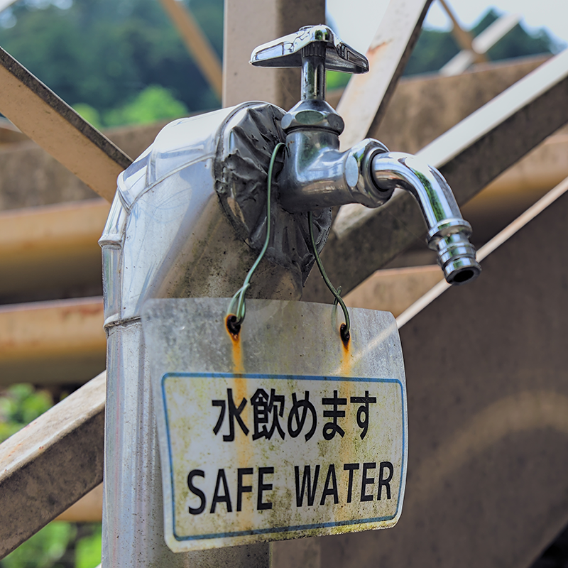 safe drinking water when travelling